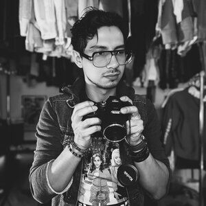 Meet your Posher, Sam